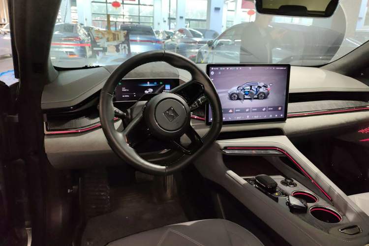 Used Zeekr 001 2022 Ultra-Long Range Dual-Motor ME Version Steering Wheel