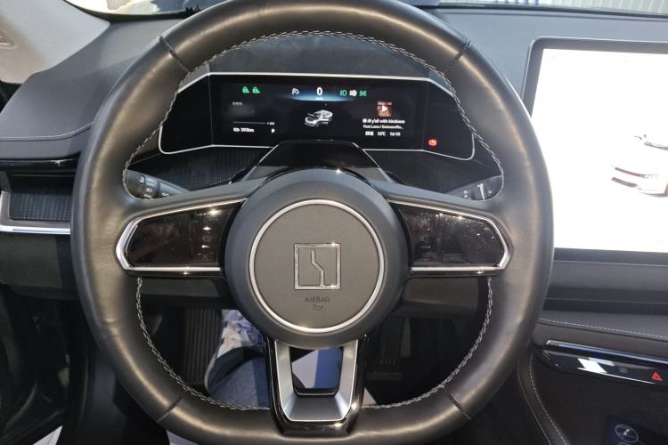 Used Zeekr 001 2022 Long-Range Dual-Motor WE Edition Steering Wheel