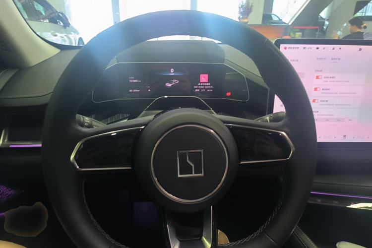 Used Zeekr 001 2022 Long-Range Dual-Motor WE Edition Steering Wheel