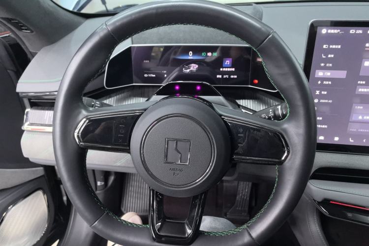 Used Zeekr 001 2022 Long-Range Dual-Motor WE Edition Steering Wheel