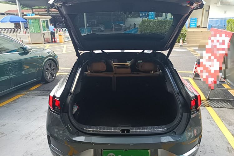 Used Zeekr 001 2022 Long-Range Dual-Motor WE Edition Trunk