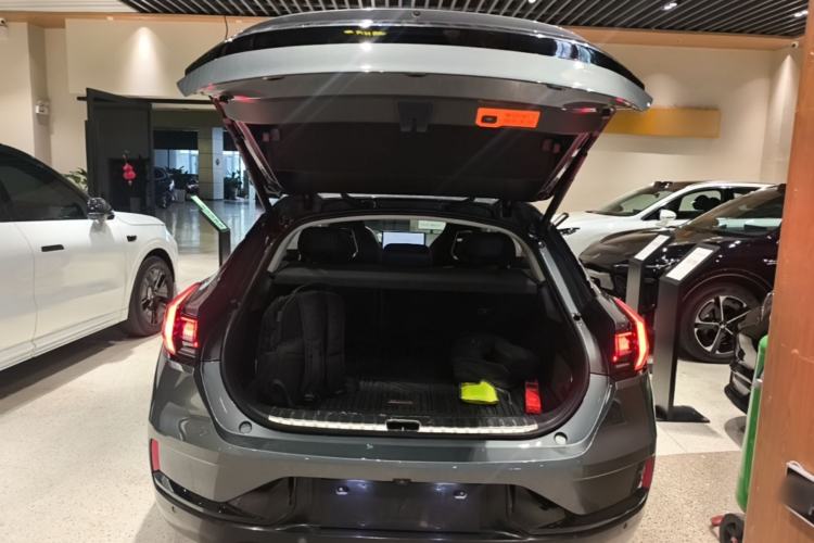 Used Zeekr 001 2022 Long-Range Dual-Motor WE Edition Trunk