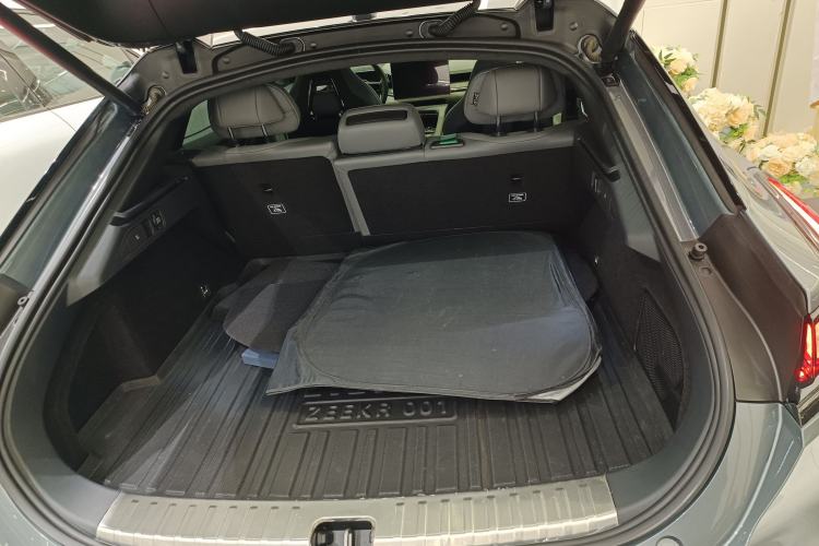 Used Zeekr 001 2022 Ultra-Long Range Dual-Motor ME Version Trunk