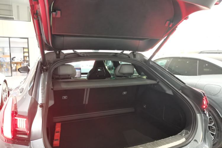 Used Zeekr 001 2022 Long-Range Dual-Motor WE Edition Trunk