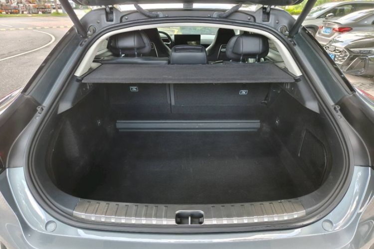 Used Zeekr 001 2022 Long-Range Dual-Motor WE Edition Trunk