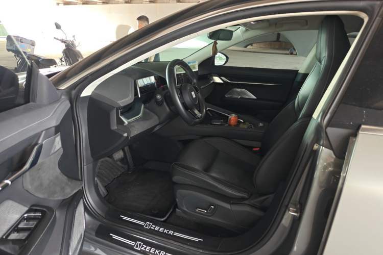 Used Zeekr 001 2022 Ultra-Long Range Single-Motor WE Version Driver Seat