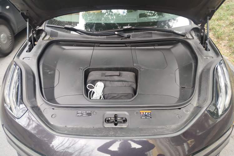 Used Zeekr 001 2022 Ultra-Long Range Dual-Motor YOU Version Engine Bay