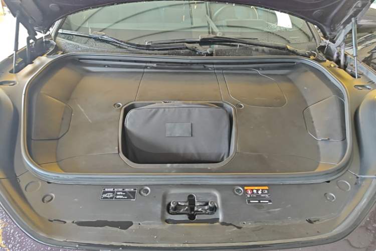 Used Zeekr 001 2022 Ultra-Long Range Dual-Motor YOU Version Engine Bay