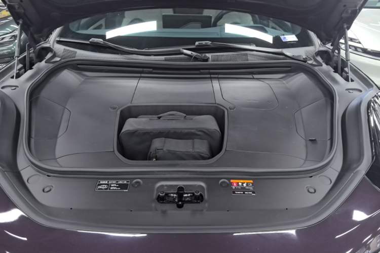 Used Zeekr 001 2022 Ultra-Long Range Dual-Motor YOU Version Engine Bay