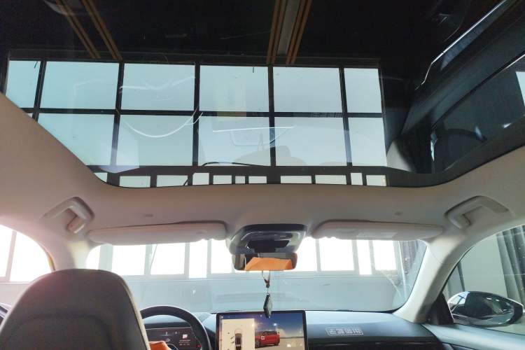 Used Zeekr 001 2022 Ultra-Long Range Dual-Motor ME Version Headliner