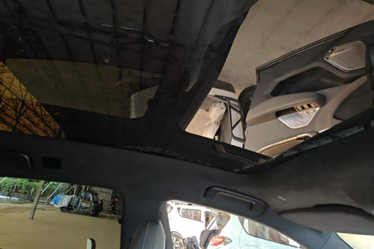 Used Zeekr 001 2022 Ultra-Long Range Dual-Motor YOU Version Headliner