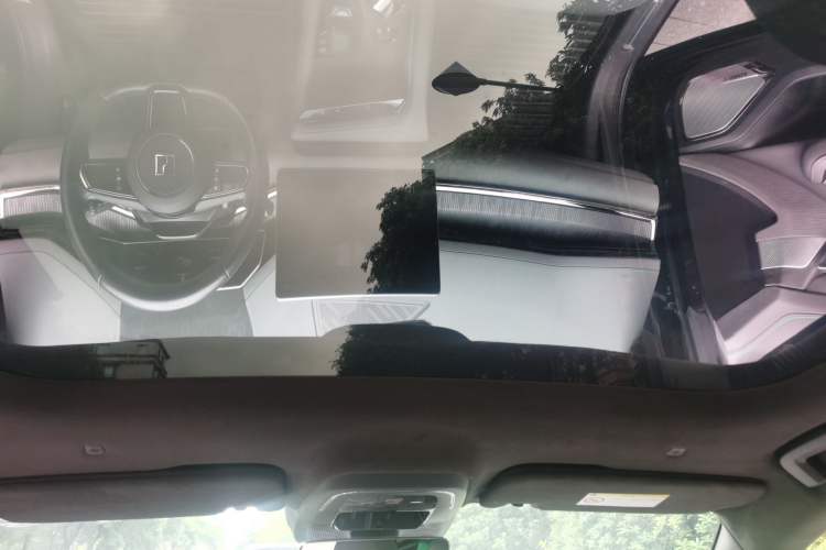 Used Zeekr 001 2022 Ultra-Long Range Dual-Motor YOU Version Headliner
