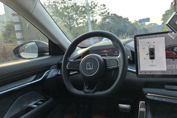 Used Zeekr 001 2022 Ultra-Long Range Dual-Motor ME Version Interior 1