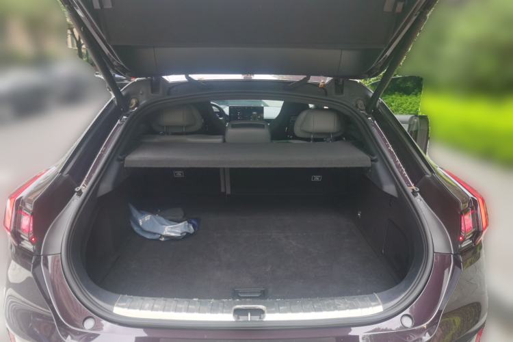 Used Zeekr 001 2022 Ultra-Long Range Dual-Motor YOU Version Trunk