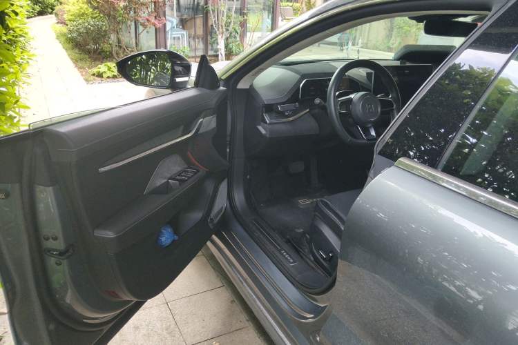 Used Zeekr 001 2022 Long-Range Dual-Motor WE Edition Driver Seat