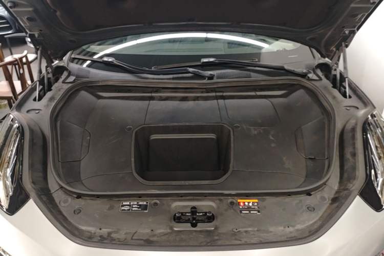 Used Zeekr 001 2022 Ultra-Long Range Dual-Motor YOU Version Engine Bay