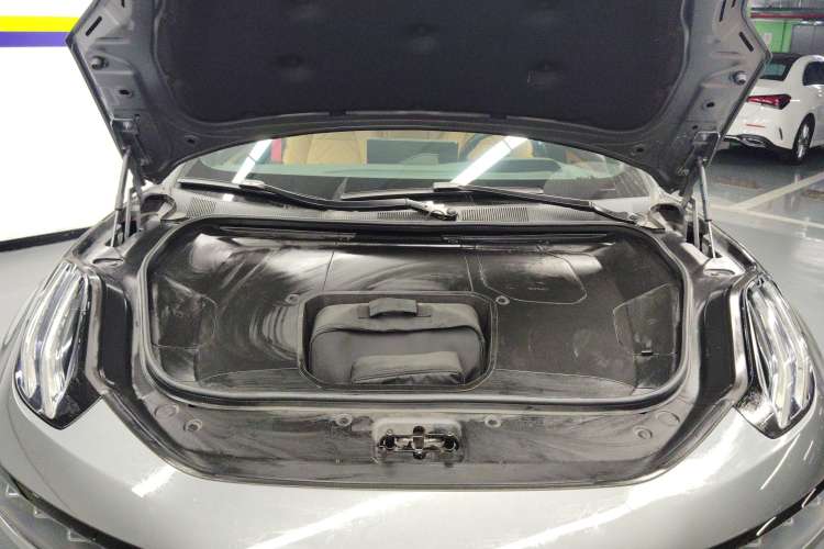 Used Zeekr 001 2022 Long-Range Dual-Motor WE Edition Engine Bay