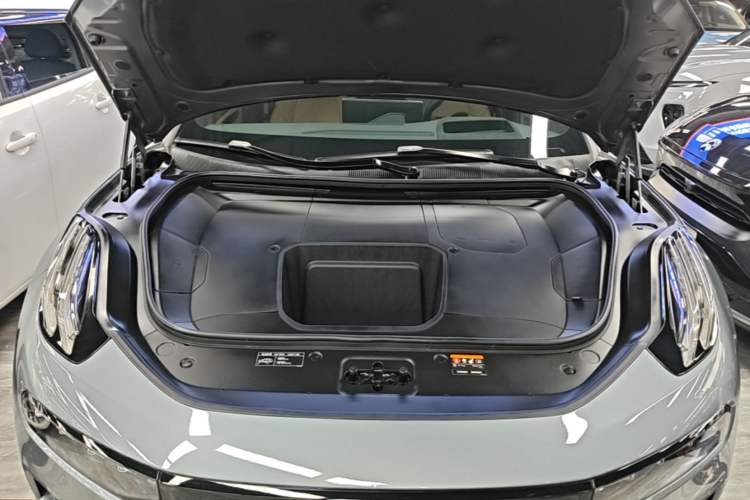 Used Zeekr 001 2022 Ultra-Long Range Dual-Motor YOU Version Engine Bay