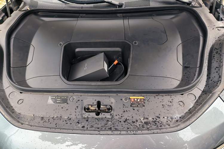 Used Zeekr 001 2022 Long-Range Dual-Motor WE Edition Engine Bay