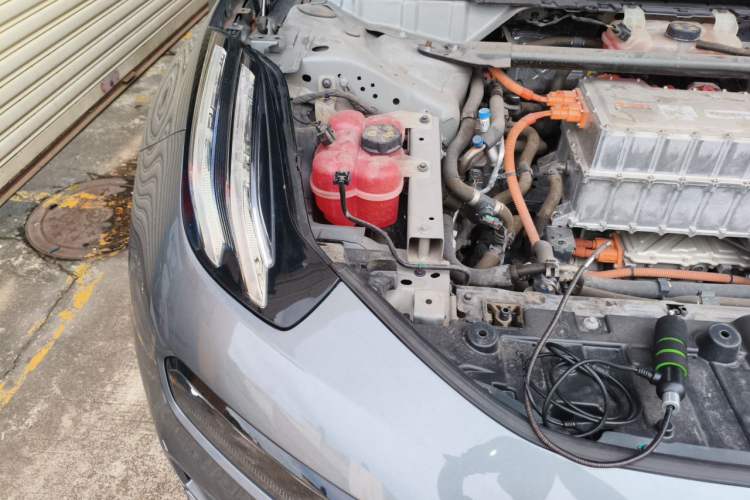 Used Zeekr 001 2022 Long-Range Dual-Motor WE Edition Engine Bay Right