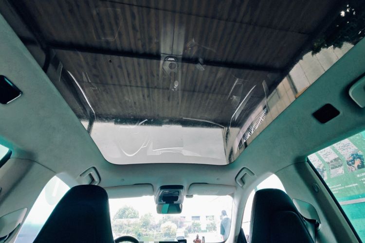 Used Zeekr 001 2022 Long-Range Dual-Motor WE Edition Headliner