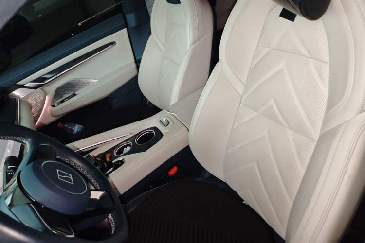 Used Zeekr 001 2022 Long-Range Dual-Motor WE Edition Left Front Seat