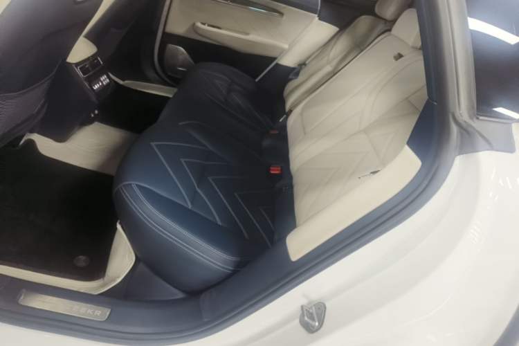 Used Zeekr 001 2022 Ultra-Long Range Dual-Motor YOU Version Left Rear Seat