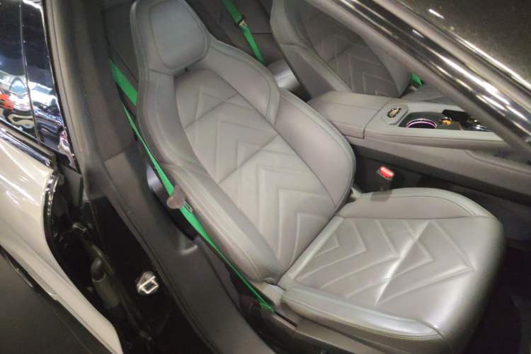 Used Zeekr 001 2022 Ultra-Long Range Dual-Motor ME Version Right Front Seat