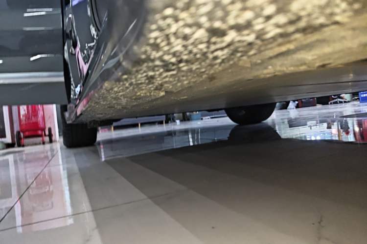 Used Zeekr 001 2022 Ultra-Long Range Single-Motor WE Version Right Side Sill