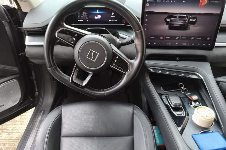 Used Zeekr 001 2022 Long-Range Dual-Motor WE Edition Steering Wheel