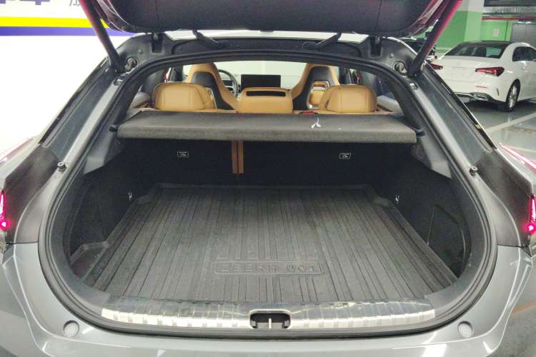 Used Zeekr 001 2022 Long-Range Dual-Motor WE Edition Trunk