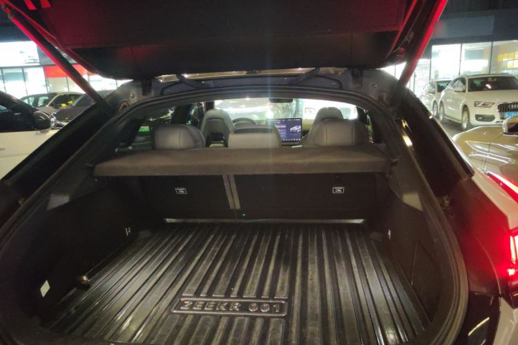 Used Zeekr 001 2022 Ultra-Long Range Dual-Motor ME Version Trunk