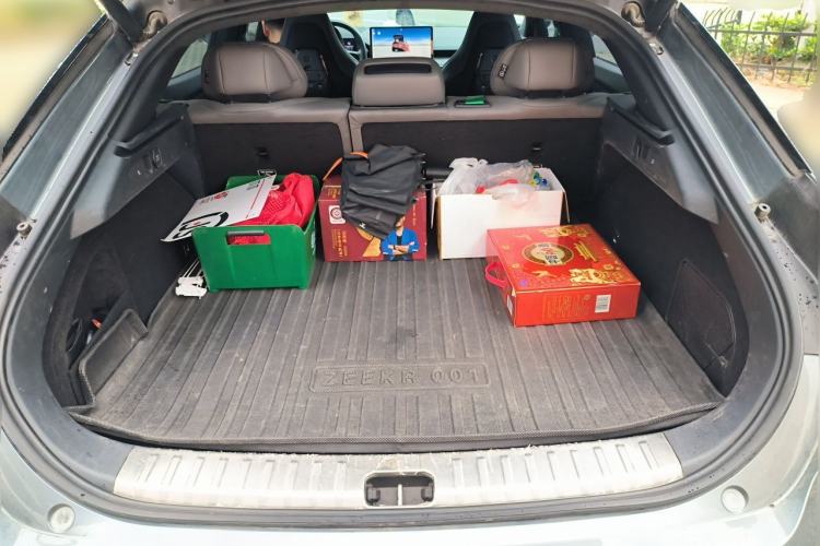 Used Zeekr 001 2022 Long-Range Dual-Motor WE Edition Trunk