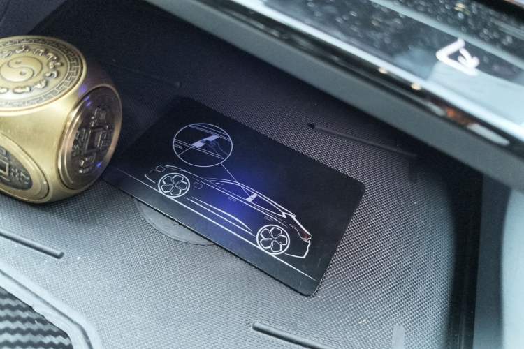 Used Zeekr 001 2022 Ultra-Long Range Dual-Motor YOU Version Vehicle Key