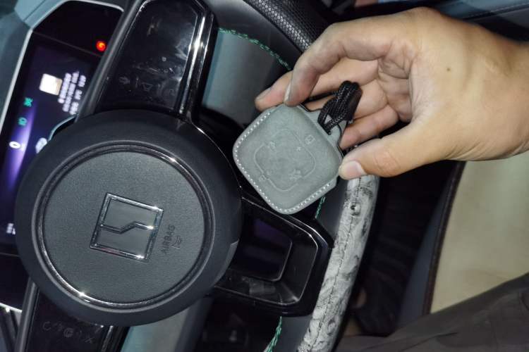 Used Zeekr 001 2022 Ultra-Long Range Dual-Motor ME Version Vehicle Key
