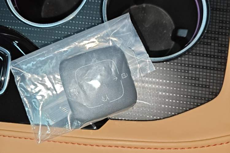 Used Zeekr 001 2022 Ultra-Long Range Dual-Motor YOU Version Vehicle Key