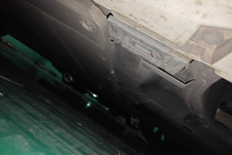 Used Zeekr 001 2022 Ultra-Long Range Single-Motor WE Version Chassis Front Right