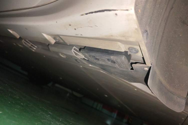 Used Zeekr 001 2022 Long-Range Dual-Motor WE Edition Chassis Rear Left