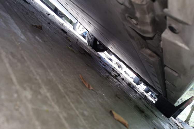 Used Zeekr 001 2022 Ultra-Long Range Dual-Motor YOU Version Chassis Rear Right