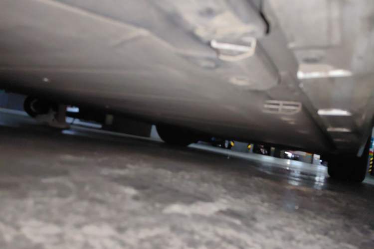 Used Zeekr 001 2022 Long-Range Dual-Motor WE Edition Chassis Rear Right