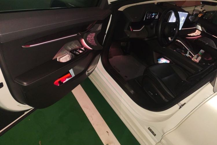 Used Zeekr 001 2022 Long-Range Dual-Motor WE Edition Driver Seat