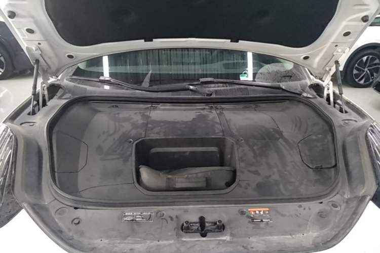 Used Zeekr 001 2022 Long-Range Dual-Motor WE Edition Engine Bay
