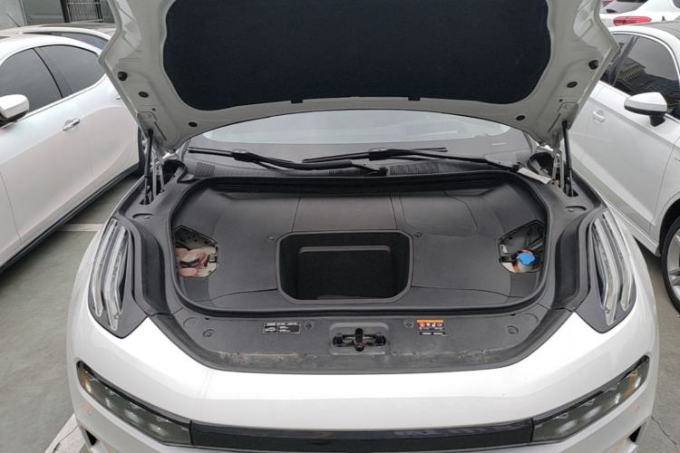 Used Zeekr 001 2022 Long-Range Dual-Motor WE Edition Engine Bay
