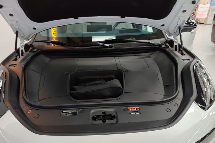 Used Zeekr 001 2022 Long-Range Dual-Motor WE Edition Engine Bay