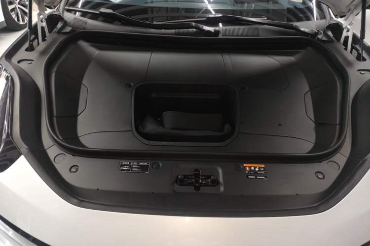 Used Zeekr 001 2022 Long-Range Dual-Motor WE Edition Engine Bay