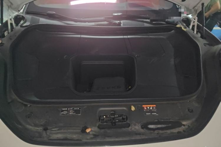 Used Zeekr 001 2022 Ultra-Long Range Dual-Motor YOU Version Engine Bay