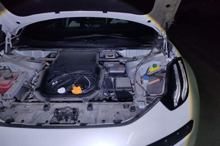 Used Zeekr 001 2022 Ultra-Long Range Dual-Motor YOU Version Engine Bay Left