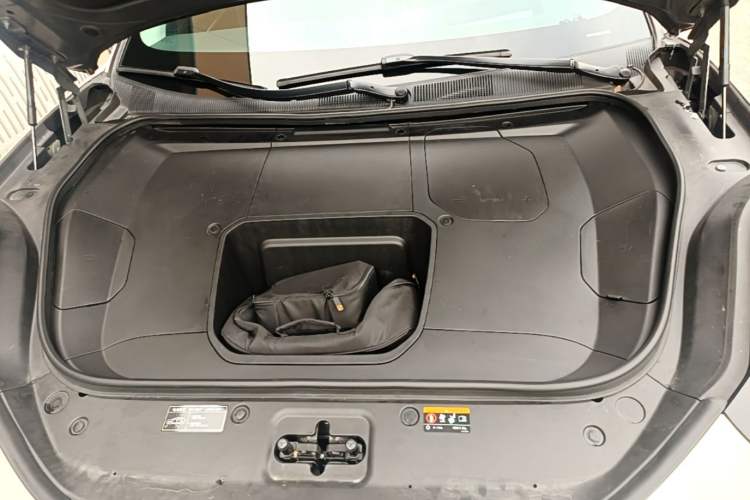 Used Zeekr 001 2022 Ultra-Long Range Single-Motor WE Version Engine Bay