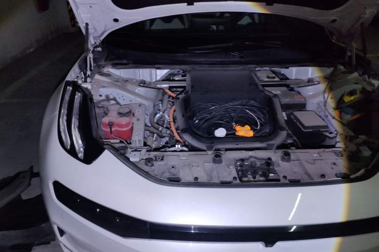 Used Zeekr 001 2022 Ultra-Long Range Dual-Motor YOU Version Engine Bay Right