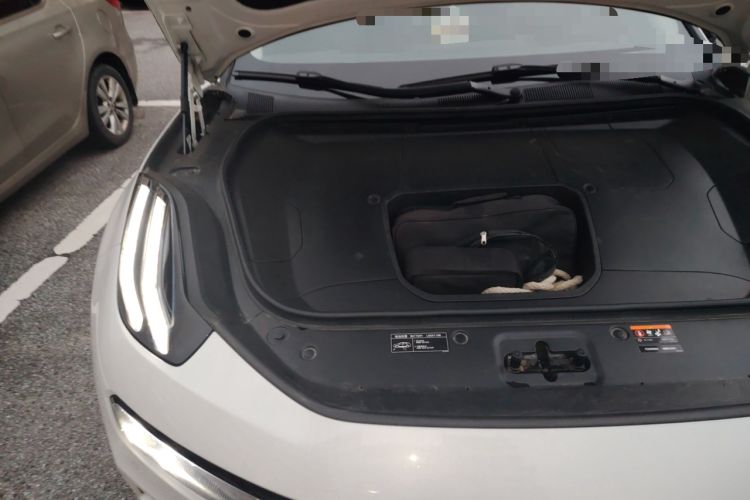 Used Zeekr 001 2022 Long-Range Dual-Motor WE Edition Engine Bay Right